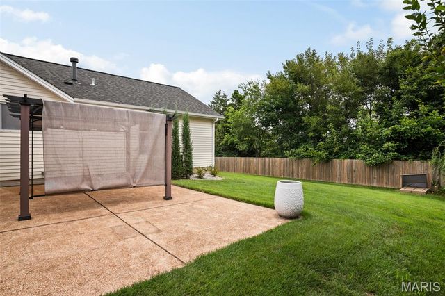 705 Stone Canyon Drive, Ballwin, MO 63021