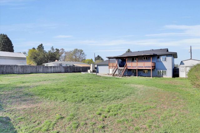 1511 S Warren Rd, Spokane Valley, WA 99037
