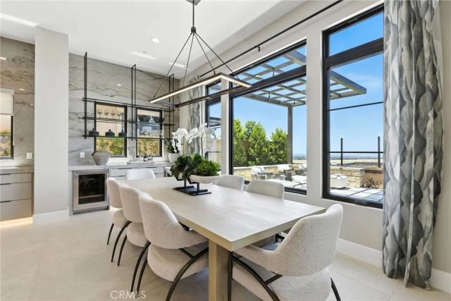 421 Narcissus, Irvine, CA 92602
