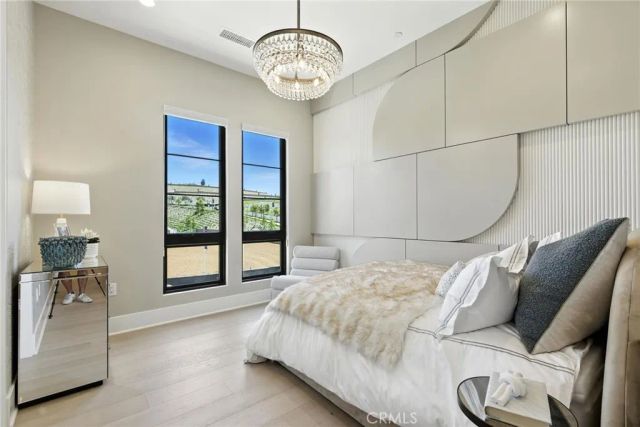 421 Narcissus, Irvine, CA 92602