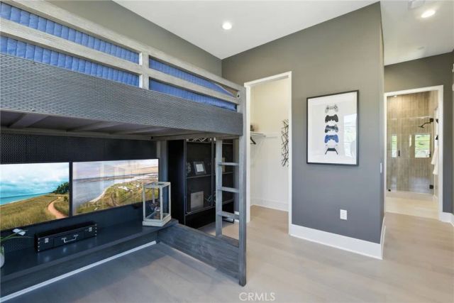 421 Narcissus, Irvine, CA 92602