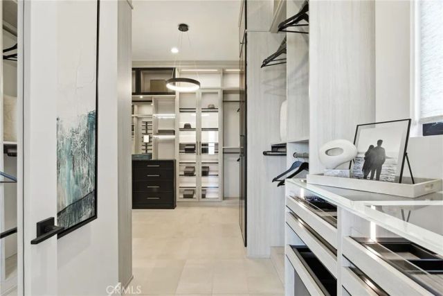 421 Narcissus, Irvine, CA 92602