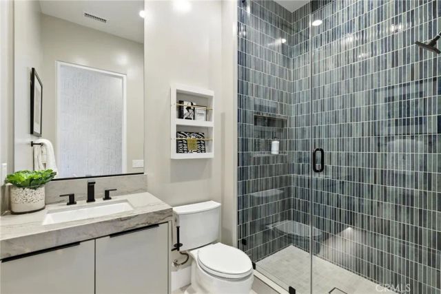 421 Narcissus, Irvine, CA 92602