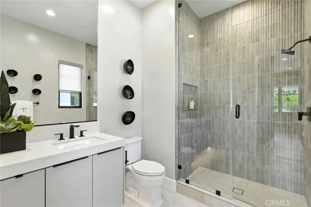421 Narcissus, Irvine, CA 92602