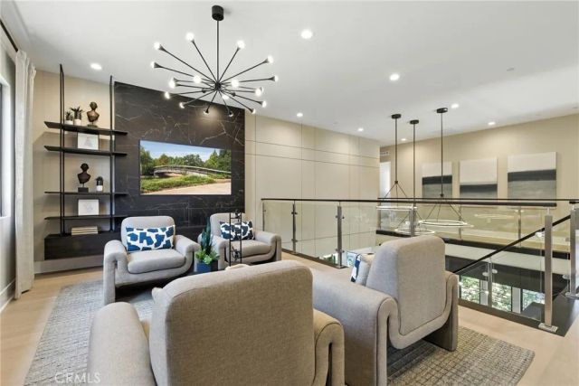 421 Narcissus, Irvine, CA 92602