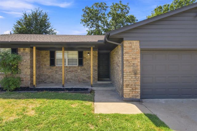 3008 S Elm Avenue, Broken Arrow, OK 74012
