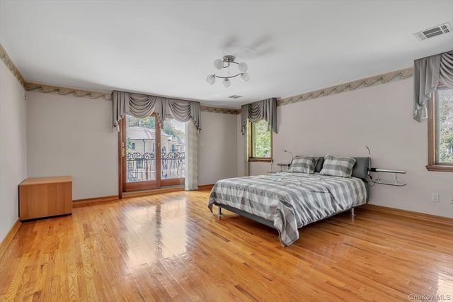 18042 Aberdeen Road, Jamaica, NY 11432