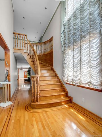 18042 Aberdeen Road, Jamaica, NY 11432