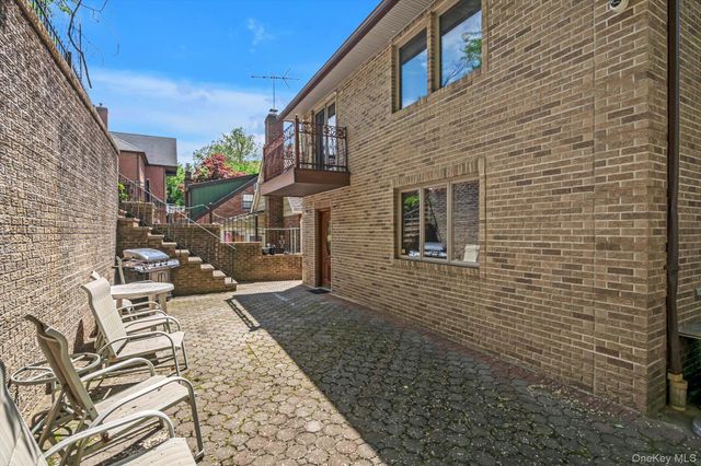 18042 Aberdeen Road, Jamaica, NY 11432