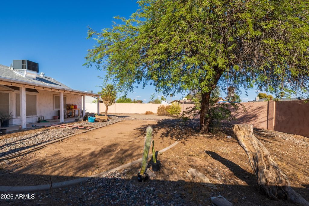 8533 W CORRINE Drive, Peoria, AZ 85381 — photo 5