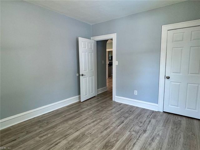 111 E Cummings AVE, Hampton, VA 23663
