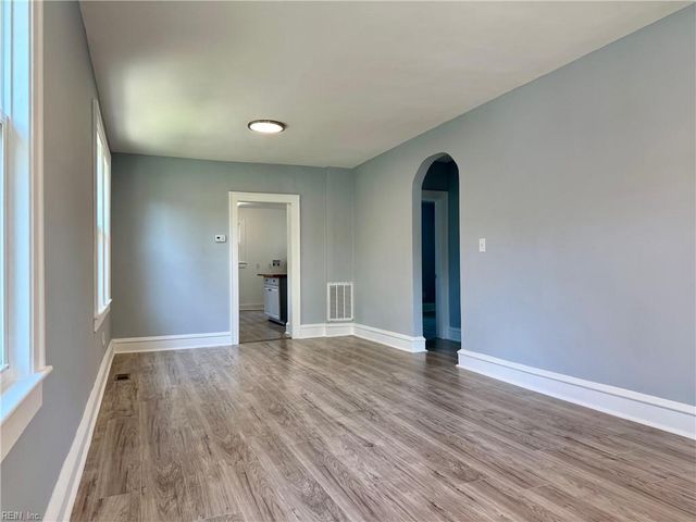 111 E Cummings AVE, Hampton, VA 23663