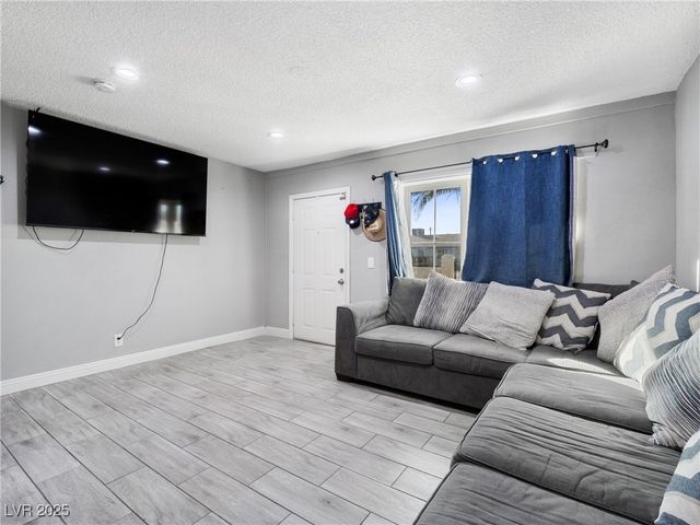 2326 Bassler Street, North Las Vegas, NV 89030