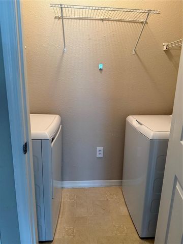 10017 COURTNEY PALMS BOULEVARD 304, Tampa, FL 33619