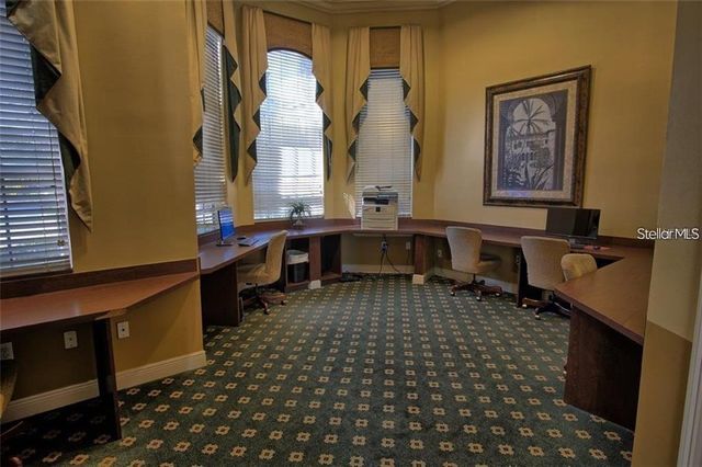 10017 COURTNEY PALMS BOULEVARD 304, Tampa, FL 33619