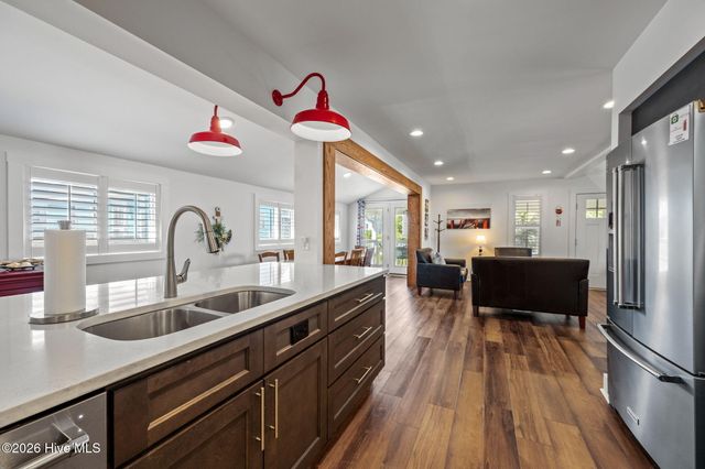 7710 8th Avenue, Sneads Ferry, NC 28460
