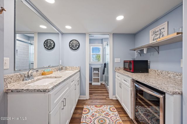 7710 8th Avenue, Sneads Ferry, NC 28460