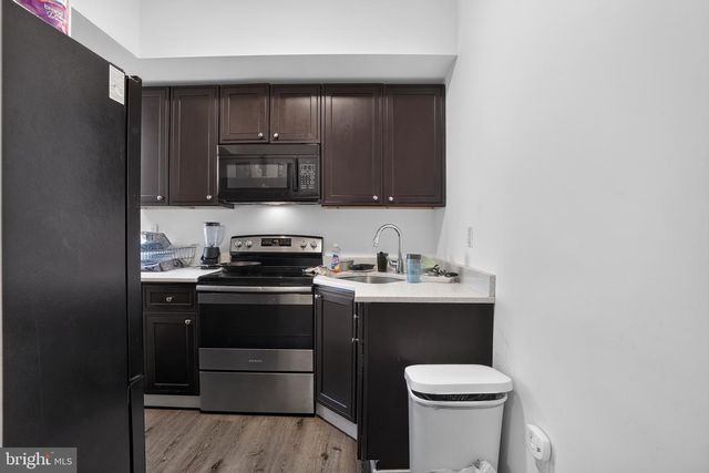 2026 N 8TH ST, Philadelphia, PA 19122