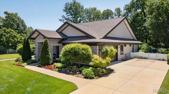 214 E Glendale Road, Webster Groves, MO 63119