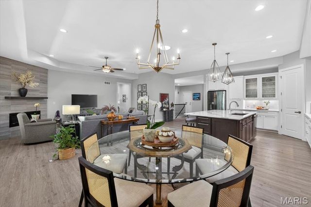 214 E Glendale Road, Webster Groves, MO 63119
