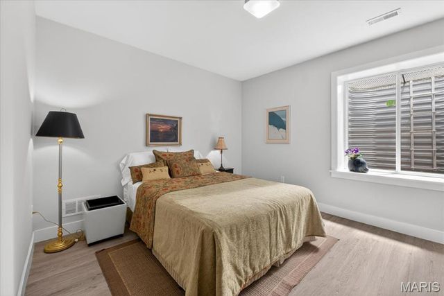214 E Glendale Road, Webster Groves, MO 63119