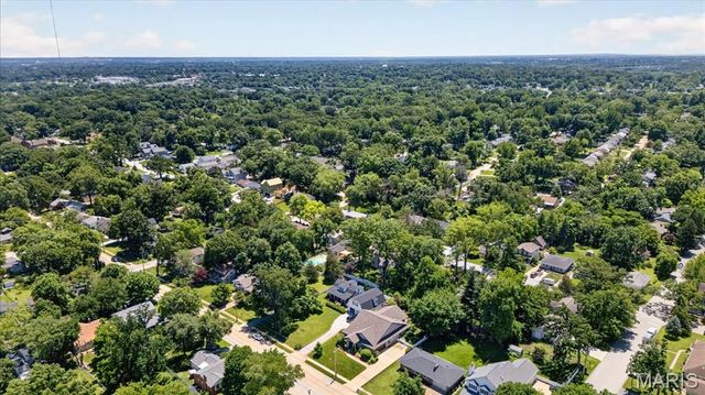 214 E Glendale Road, Webster Groves, MO 63119