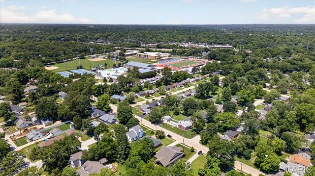214 E Glendale Road, Webster Groves, MO 63119