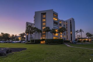 6372 La Costa Drive 302, Boca Raton, FL 33433