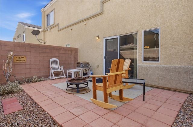 6316 Snap Ridge Street 101, North Las Vegas, NV 89081