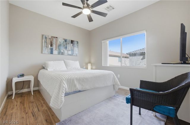 6316 Snap Ridge Street 101, North Las Vegas, NV 89081