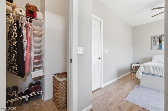 6316 Snap Ridge Street 101, North Las Vegas, NV 89081