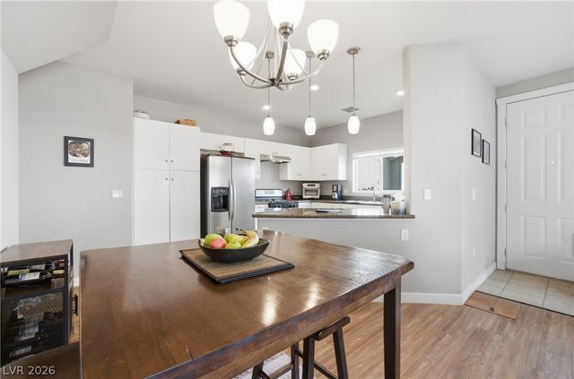 6316 Snap Ridge Street 101, North Las Vegas, NV 89081