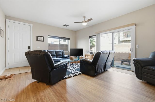 6316 Snap Ridge Street 101, North Las Vegas, NV 89081