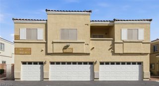 6316 Snap Ridge Street 101, North Las Vegas, NV 89081