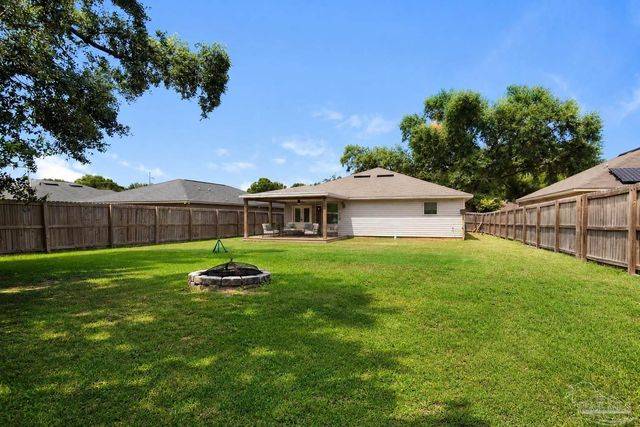 5873 Fairlands Rd, Milton, FL 32583