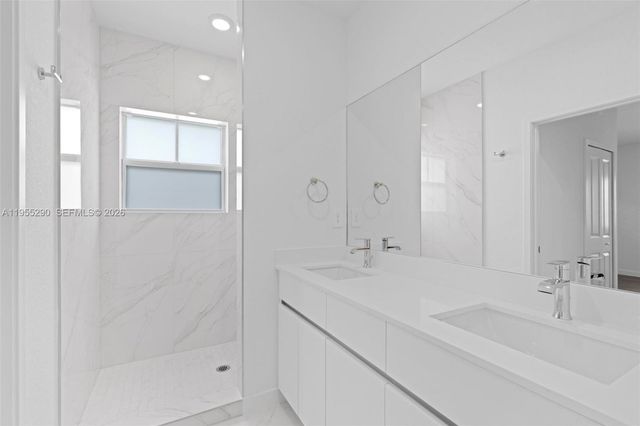 27350 SW 133rd Path, Homestead, FL 33032