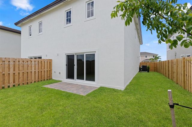 27350 SW 133rd Path, Homestead, FL 33032