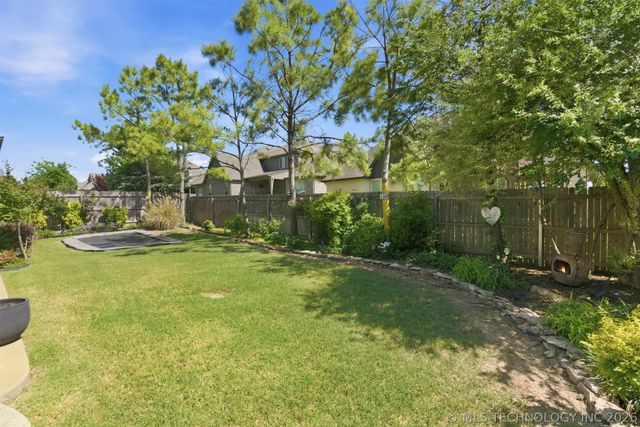 5848 E 145th Street S, Bixby, OK 74008