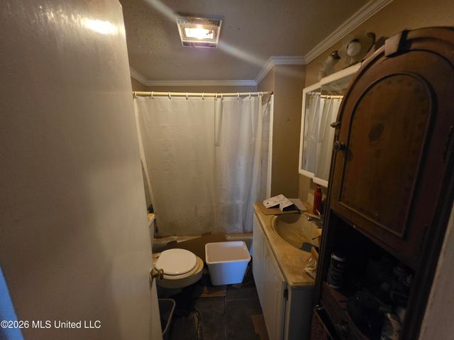 2122 New Hope Road, Columbus, MS 39702