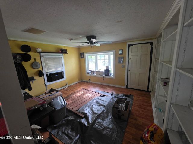 2122 New Hope Road, Columbus, MS 39702