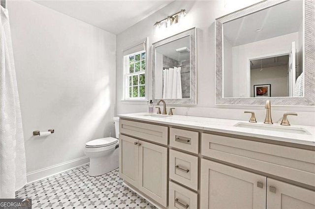 4978 Heatherdale Lane, Atlanta, GA 30360