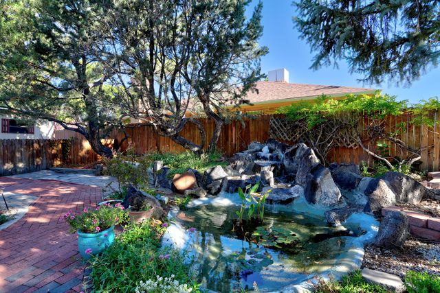 7916 American Heritage Drive NE, Albuquerque, NM 87109