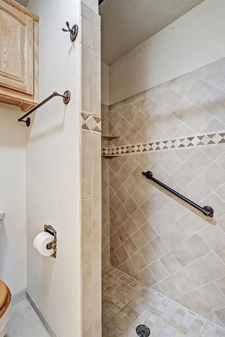 7916 American Heritage Drive NE, Albuquerque, NM 87109