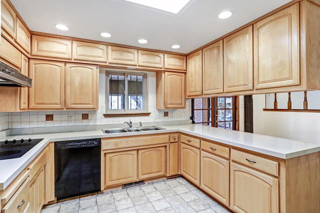 7916 American Heritage Drive NE, Albuquerque, NM 87109