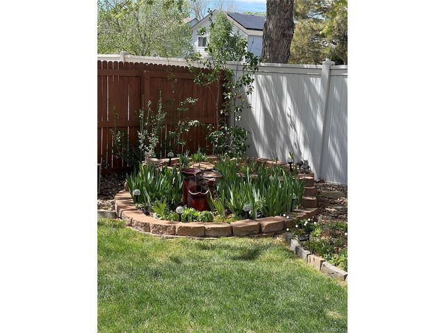 4194 S Lisbon Way, Aurora, CO 80013
