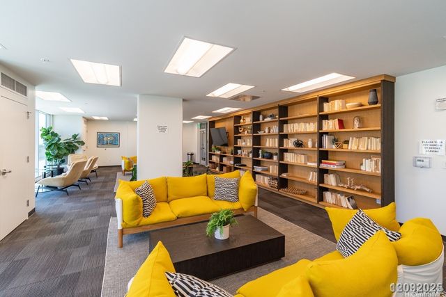 988 Halekauwila Street 1602, Honolulu, HI 96814