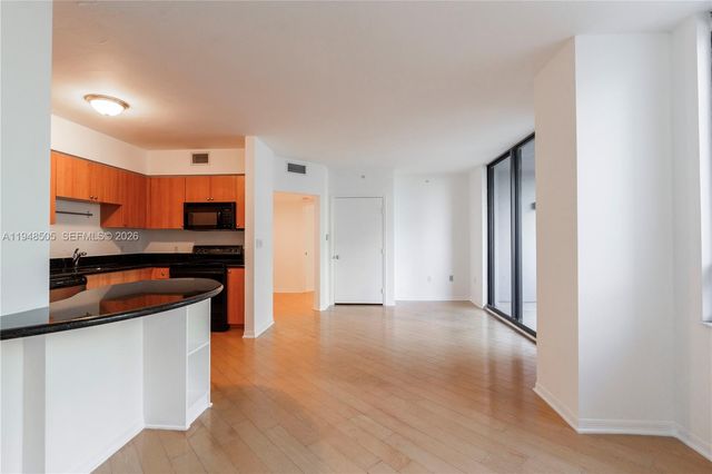 1330 West Ave 610, Miami Beach, FL 33139