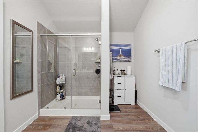 1202 Filly Creek Drive, Alvin, TX 77511