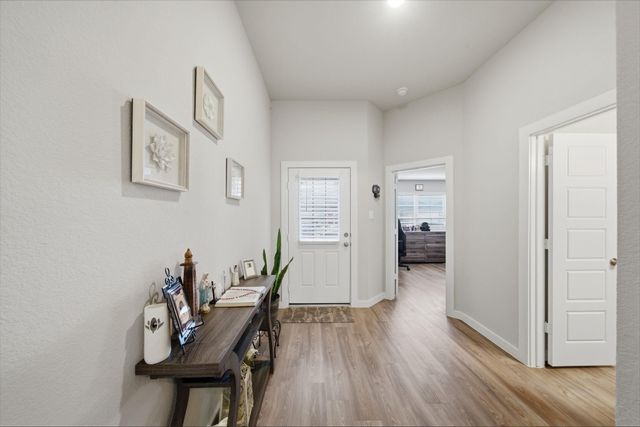 1202 Filly Creek Drive, Alvin, TX 77511