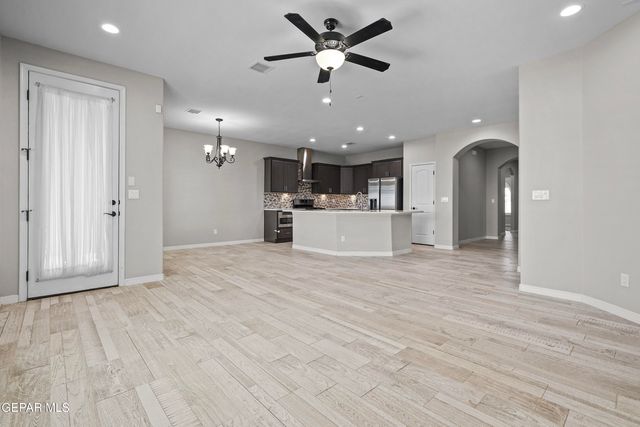 13440 EMERALD RANCH, Horizon City, TX 79928